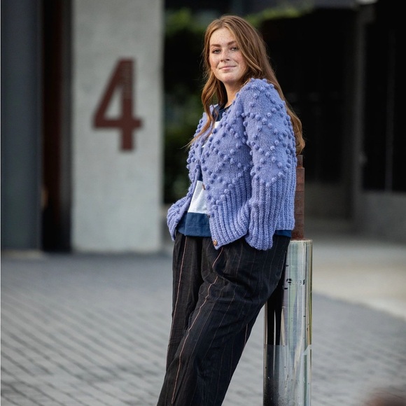 Liz Alig Women’s Small Chunky Nepali Wool Button Cardigan Sweater Periwinkle - Picture 1 of 10